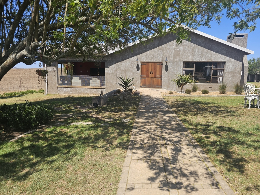 3 Bedroom Property for Sale in Riversdale Rural Western Cape